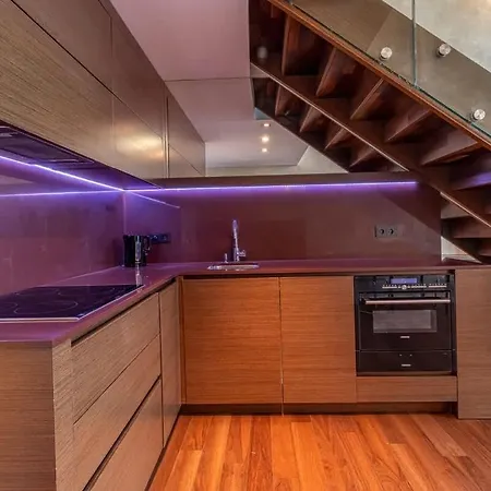 Luxury With Danube River View شقة