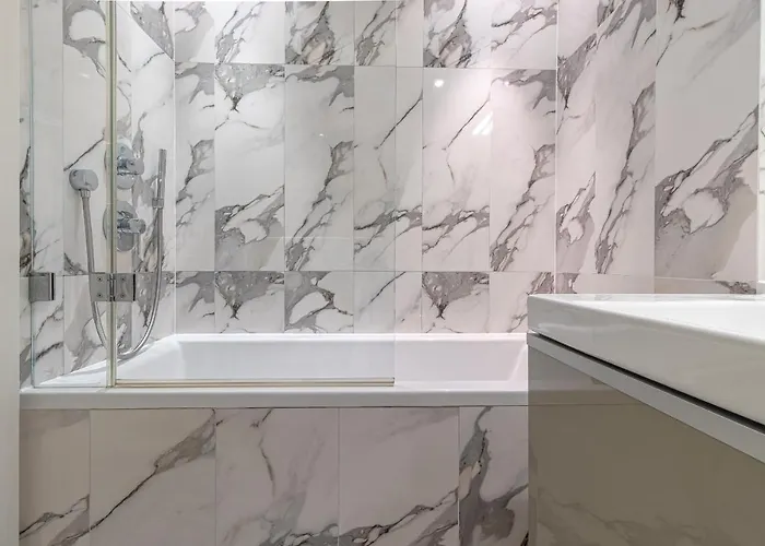 Апартаменты Luxury With Danube River View