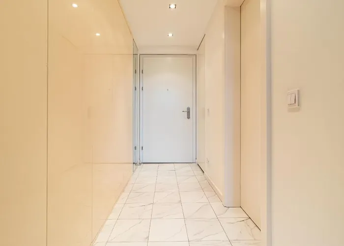 Luxury With Danube River View Апартаменты Братислава