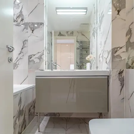 Luxury With Danube River View Apartamento Bratislava